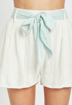 Cargar imagen en el visor de la galería, Mareluna Whitey Shorts