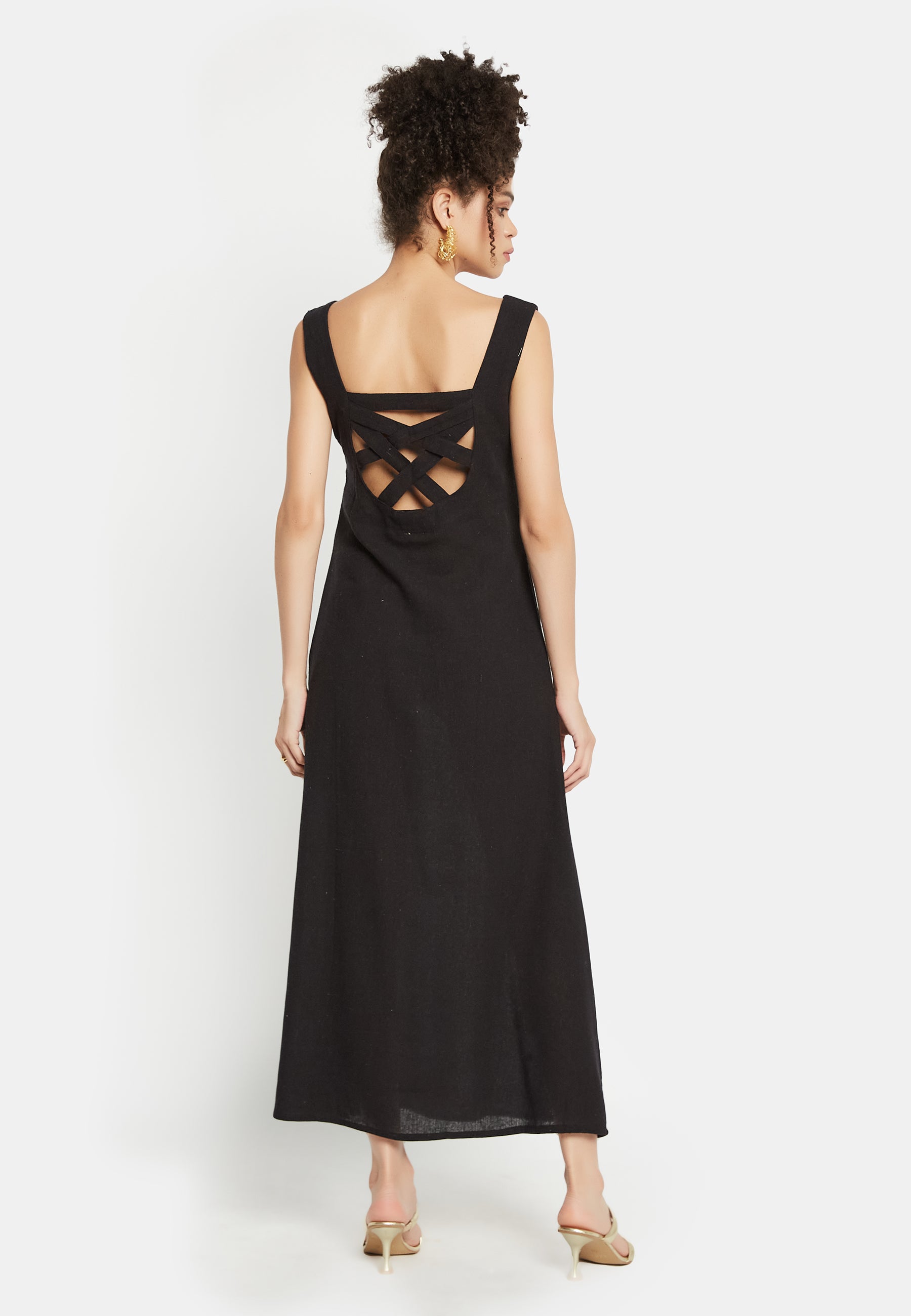 Iliana-be Black Dress