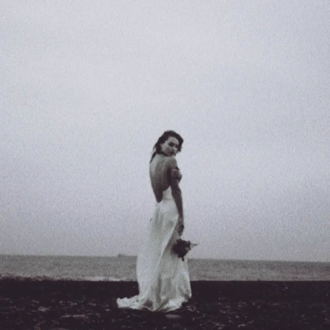 Incorporating pareos in beach wedding attire