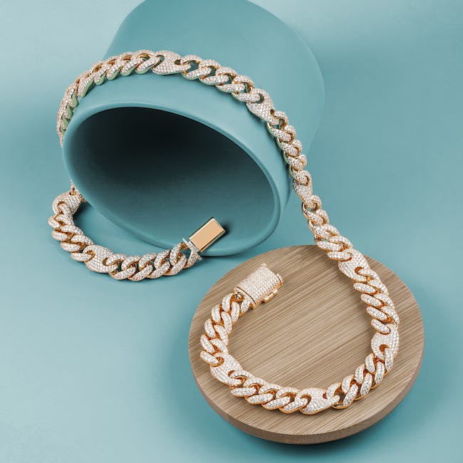 Ethical and sustainable practices in kundan jewelry making
