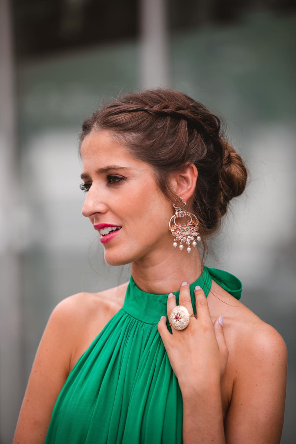Where to buy the perfect wedding earrings and how to choose them