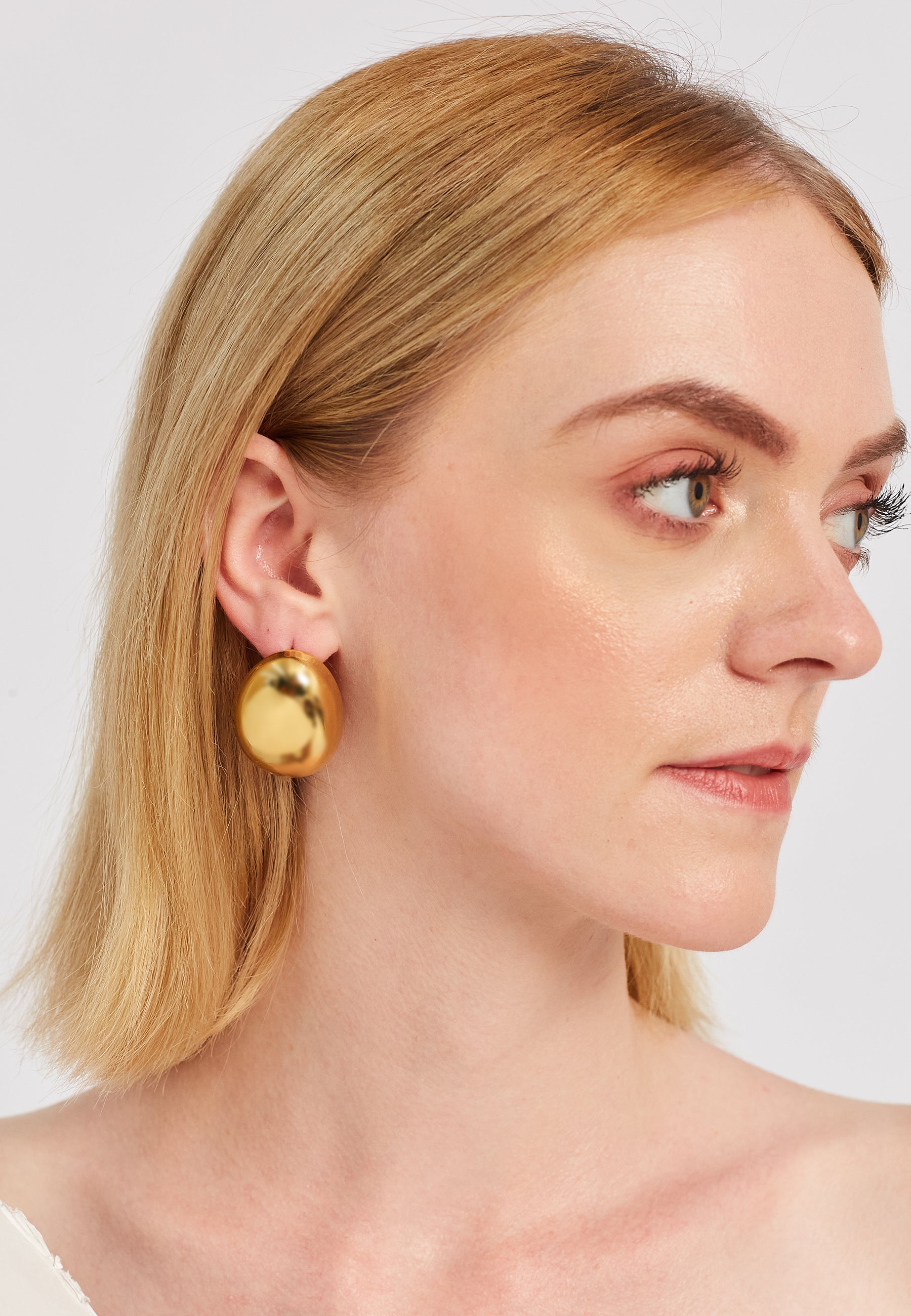 Lore Earrings