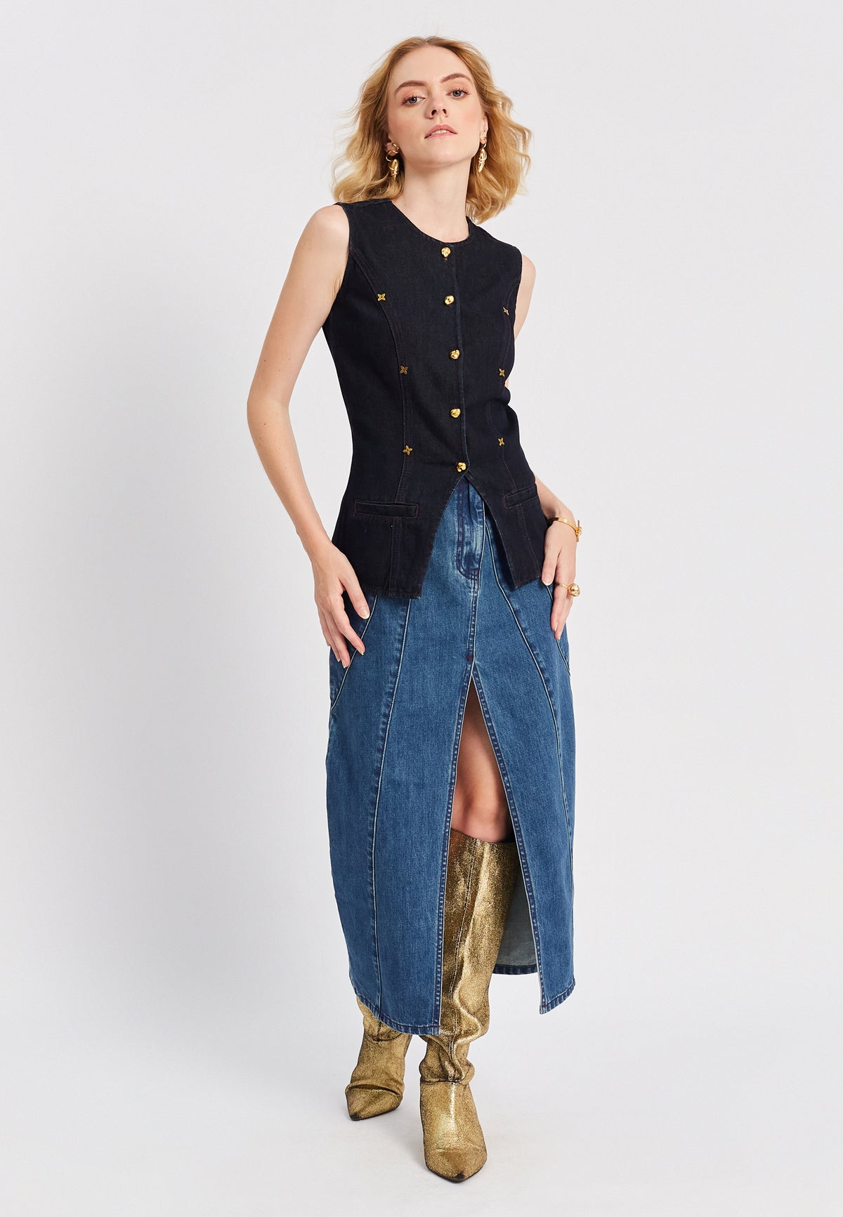 Vasca vest