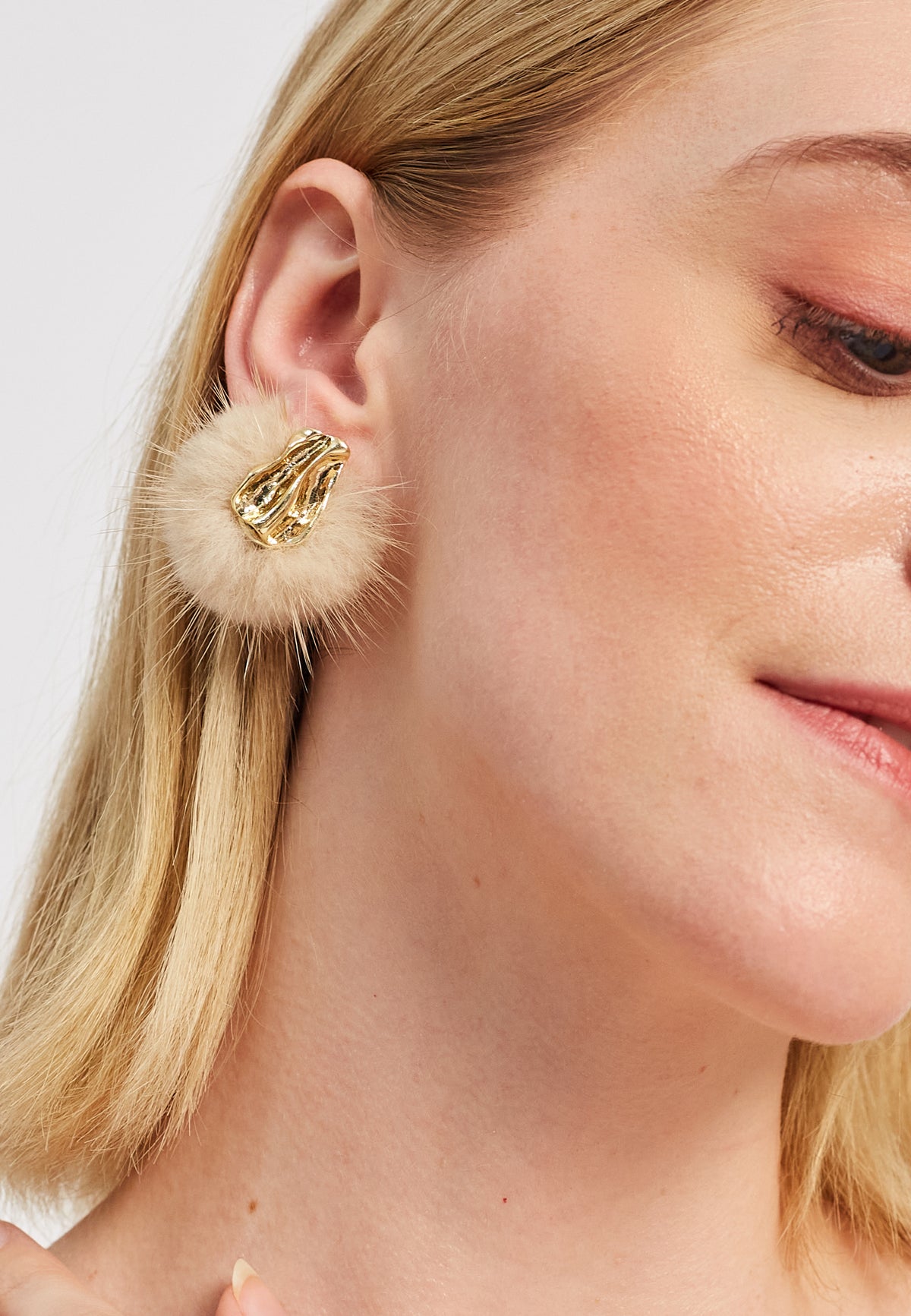 Dara earrings