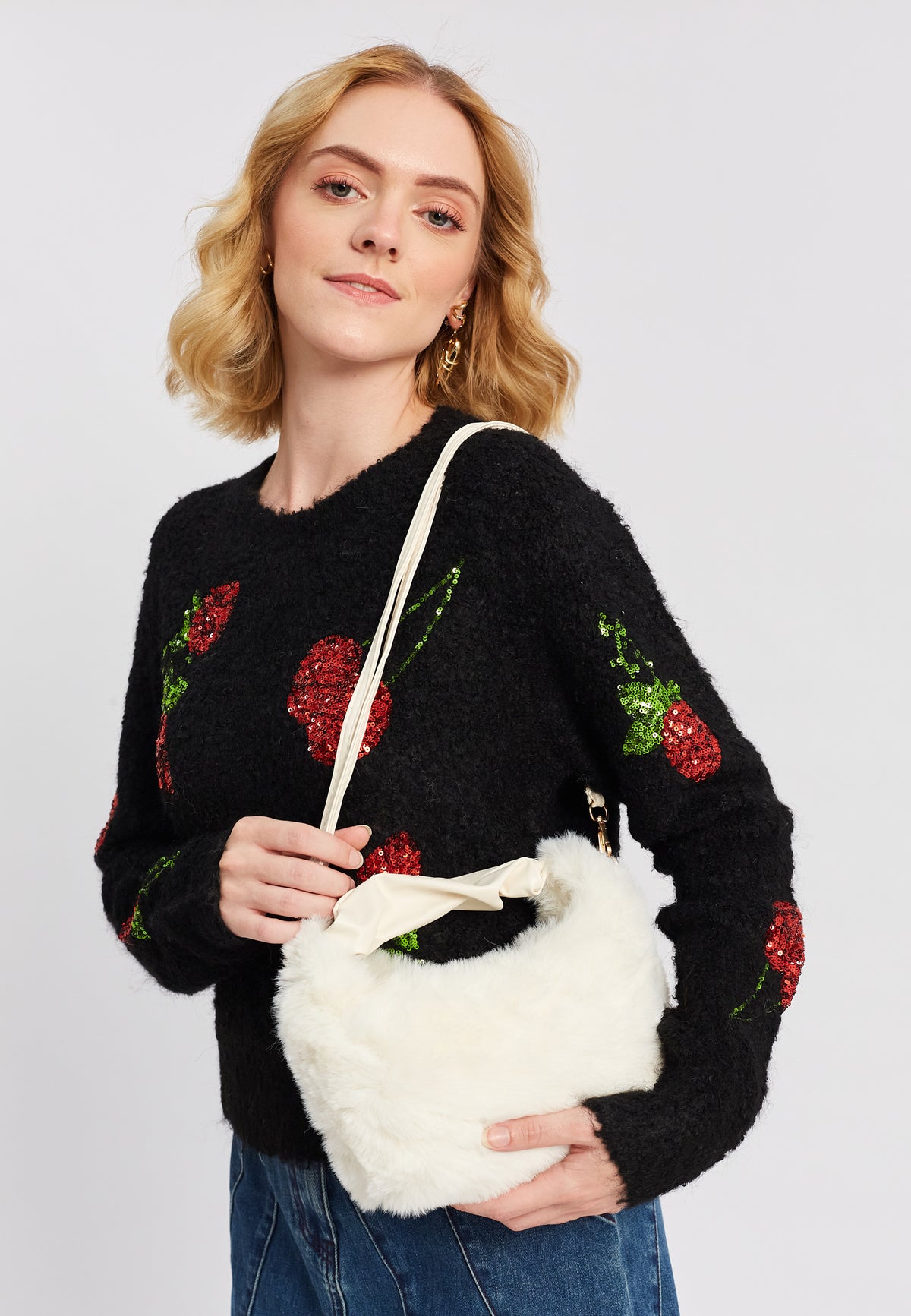Ada white handbag