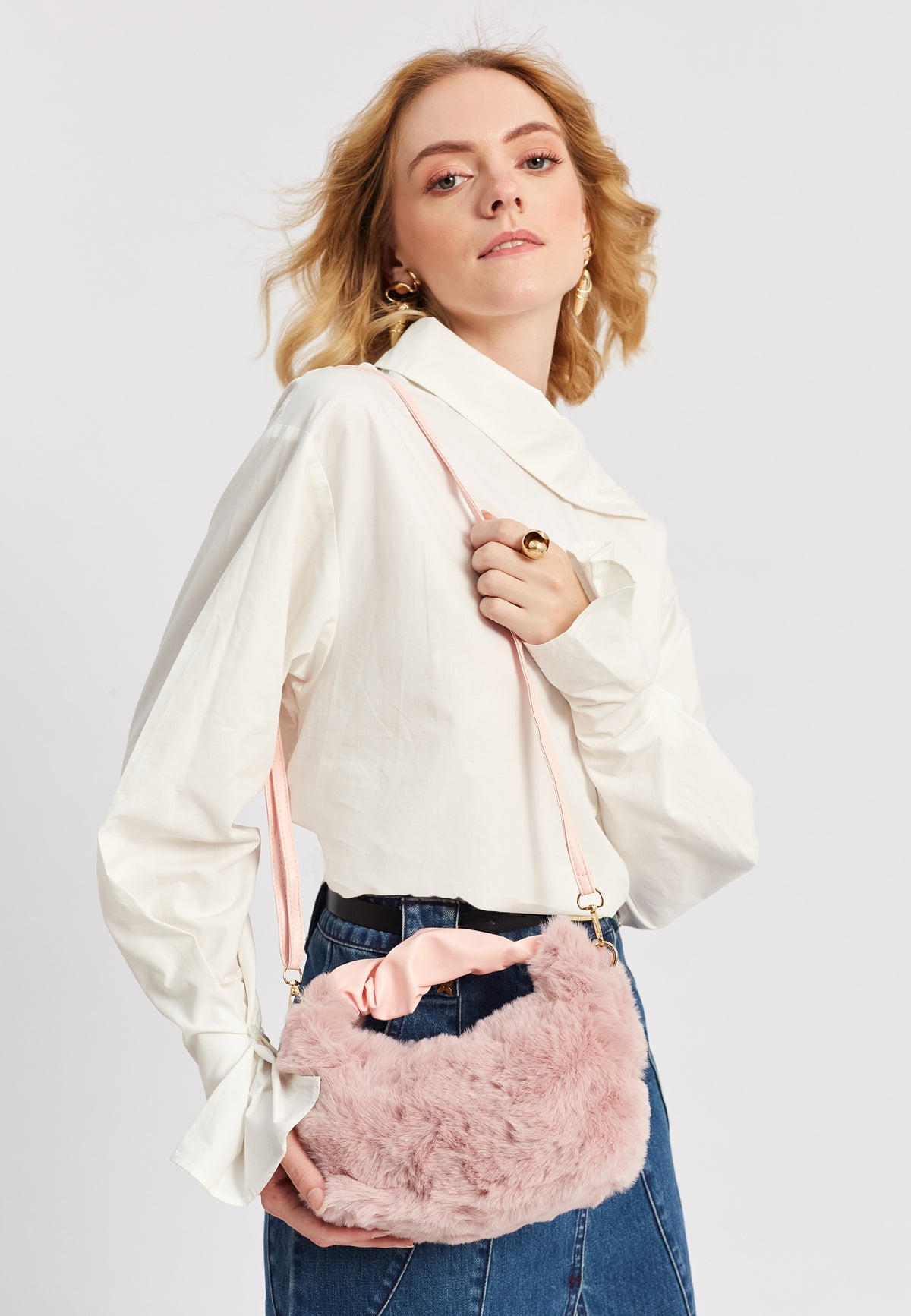 Ada violet handbag