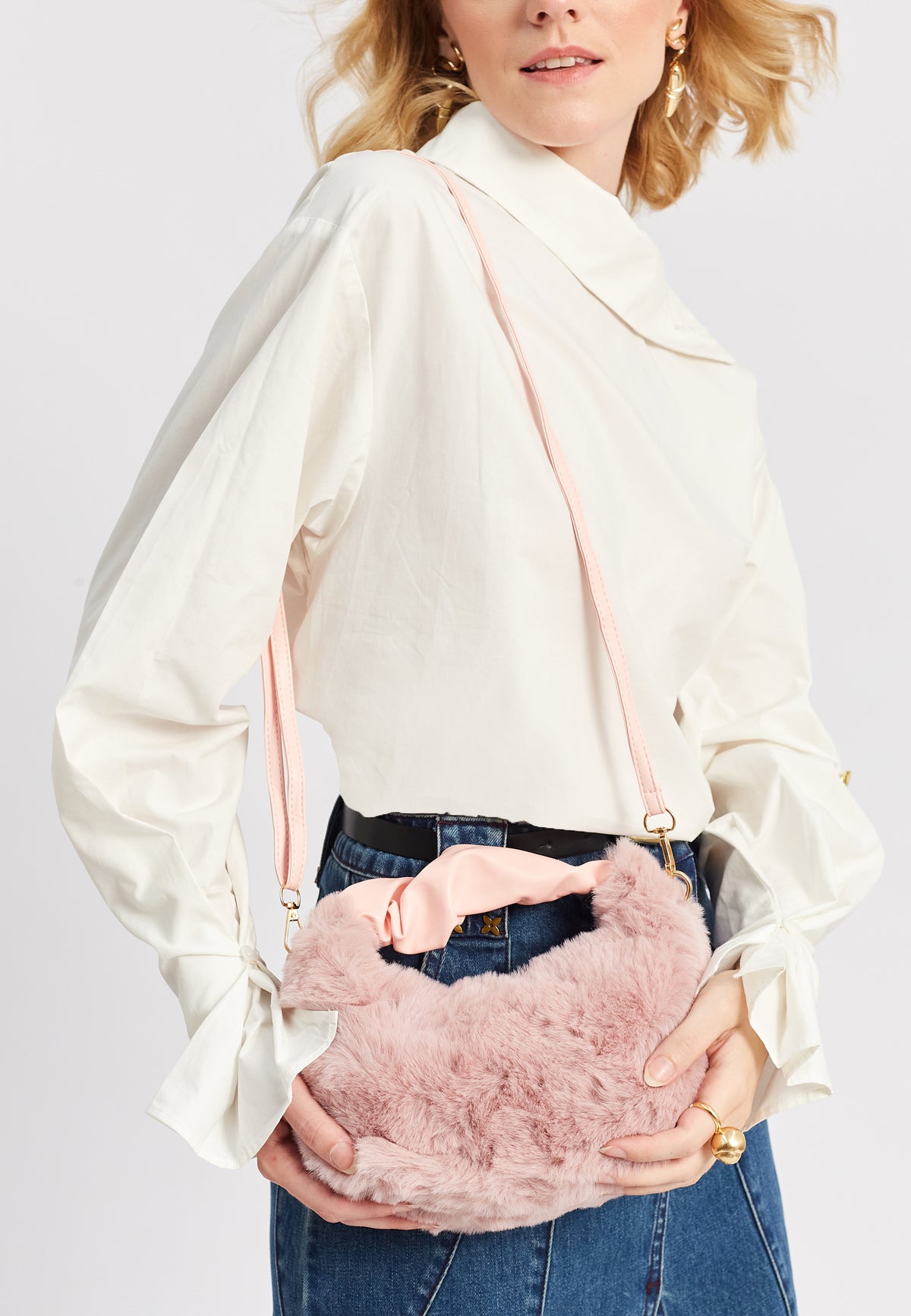 Ada violet handbag