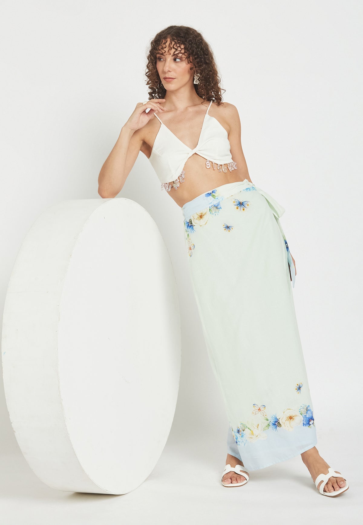 Nautilus white top