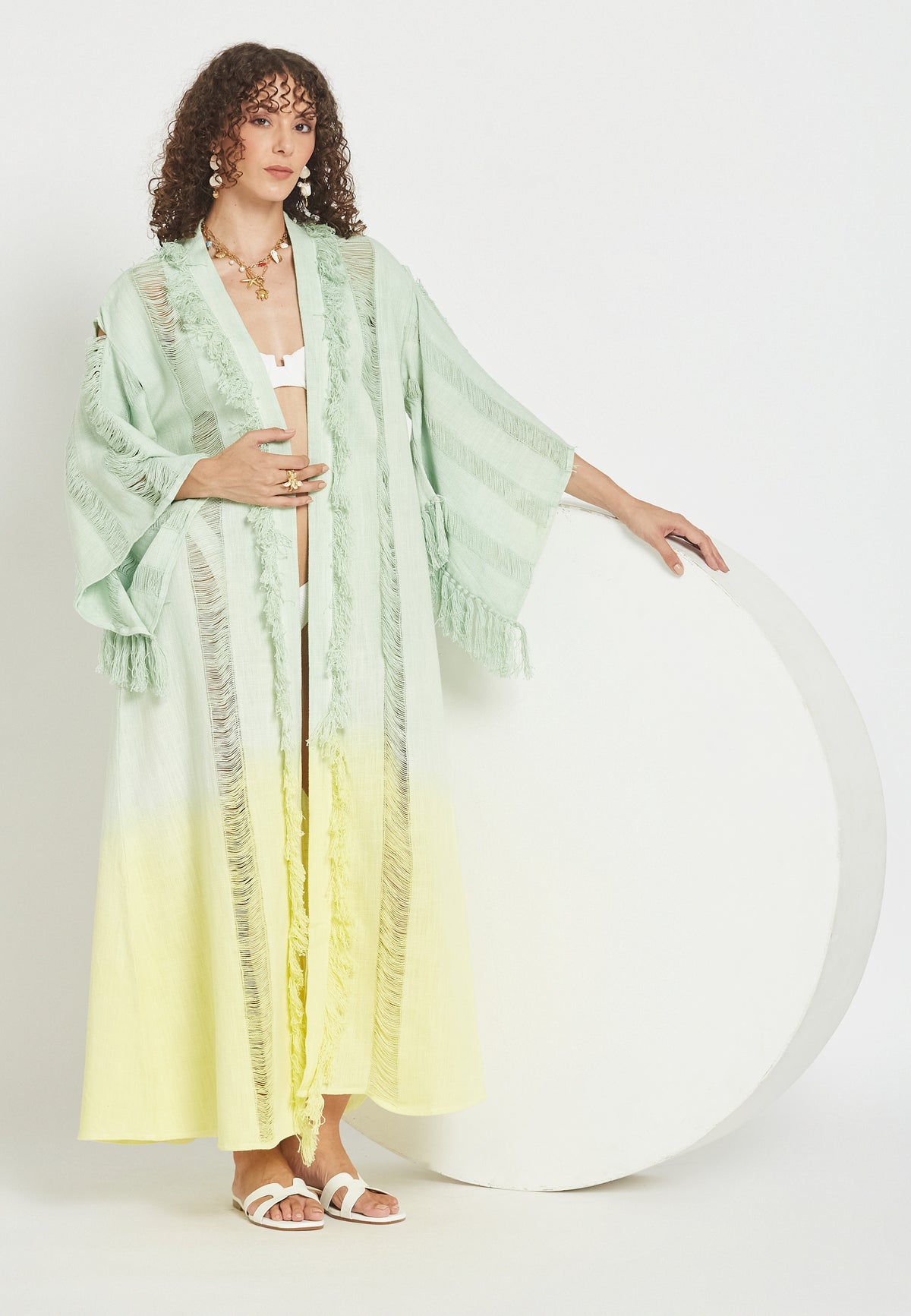 Dore green poncho