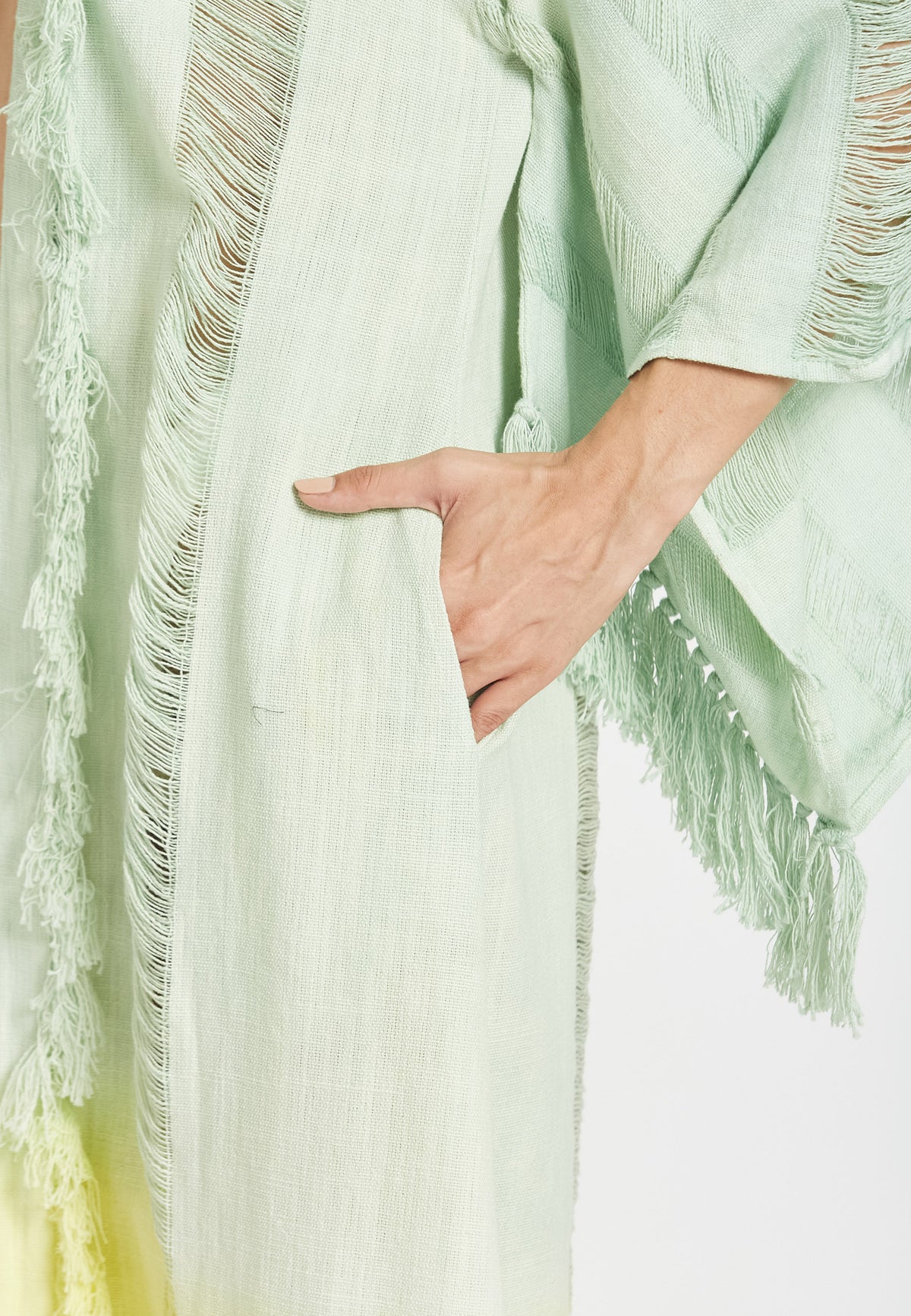 Dore green poncho