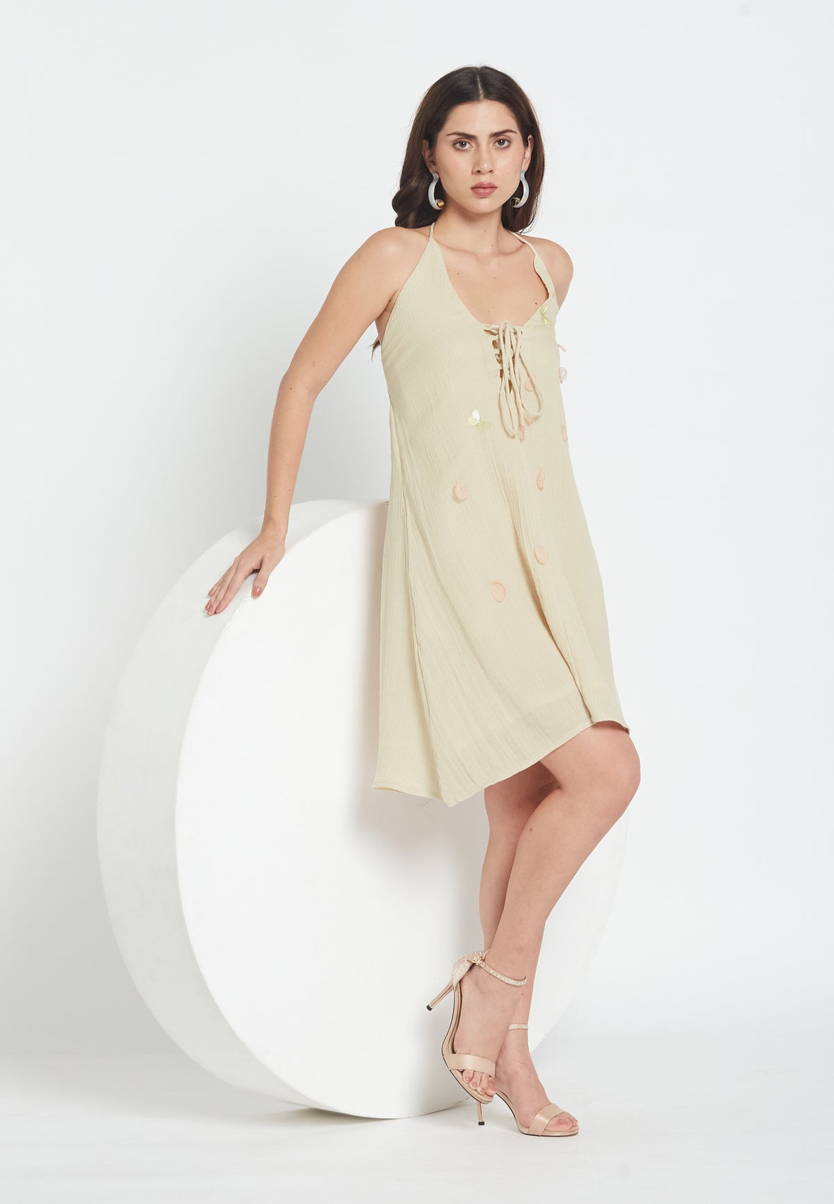 Loto beige dress