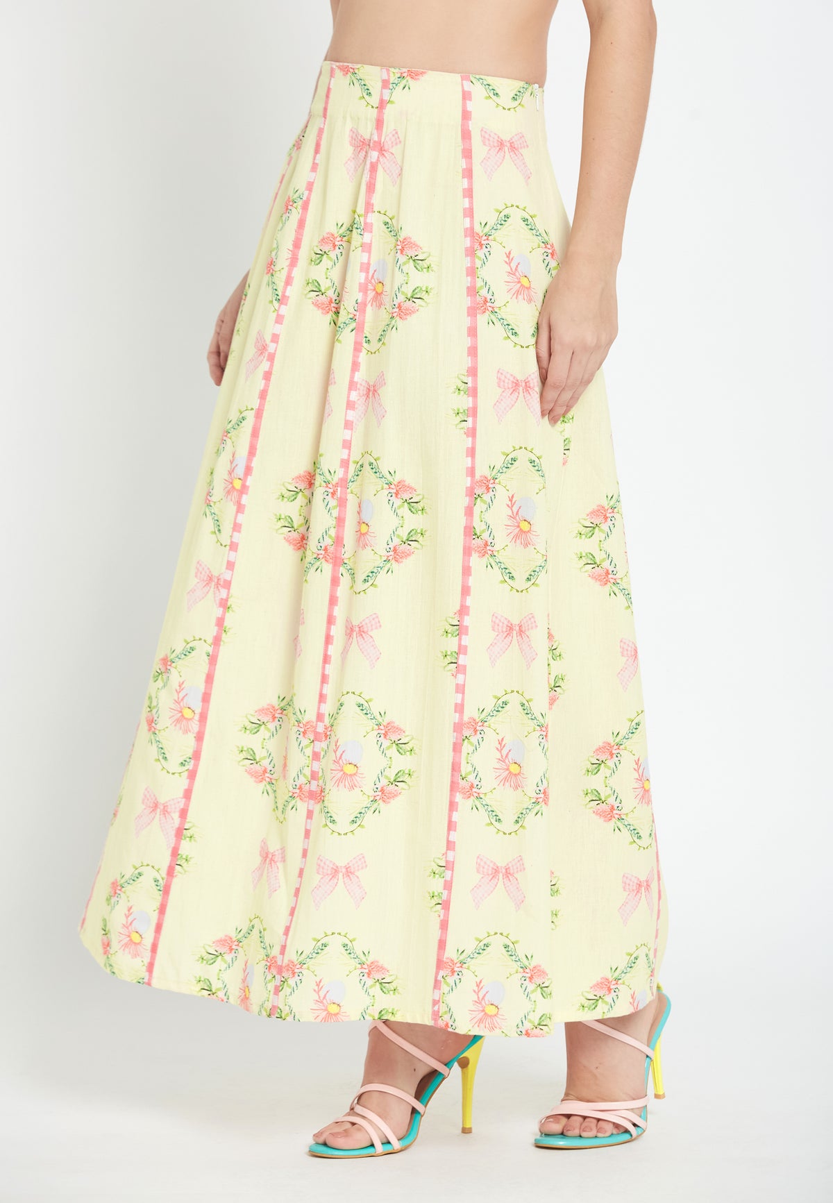 Sole hibiscus skirt