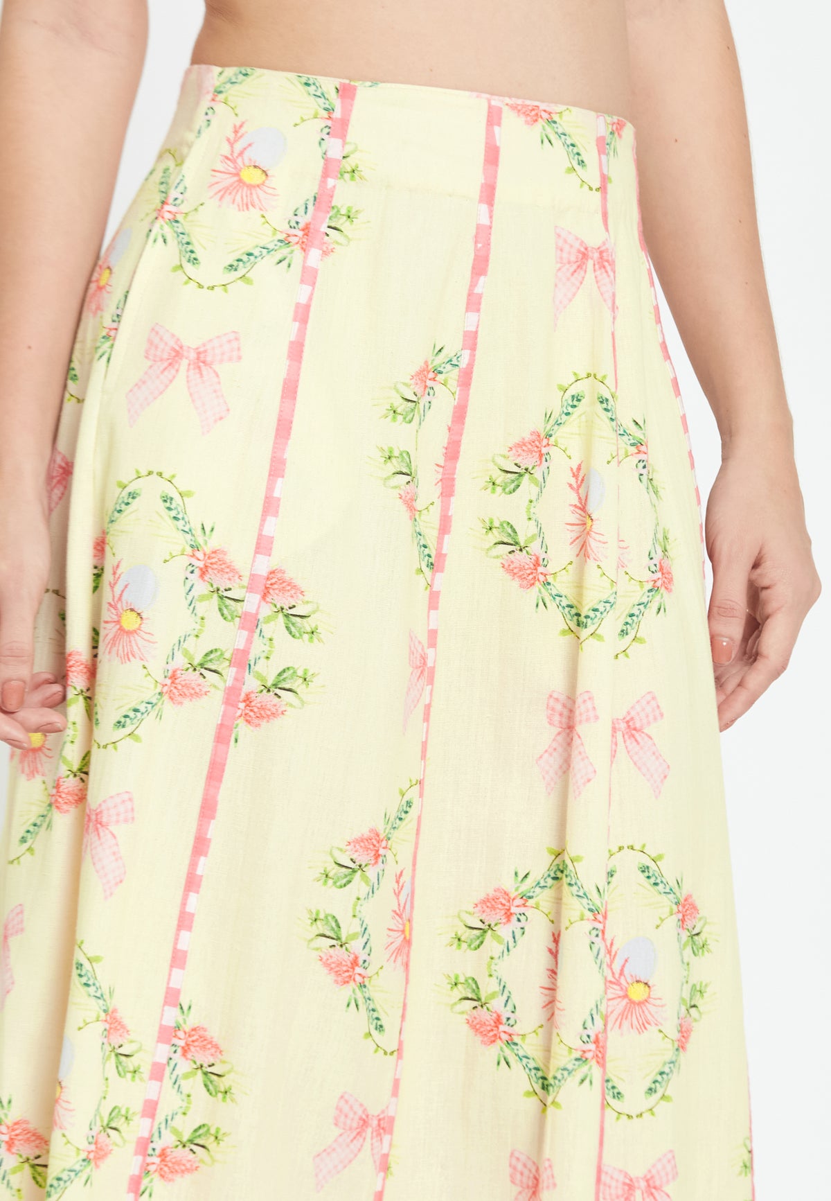 Sole hibiscus skirt