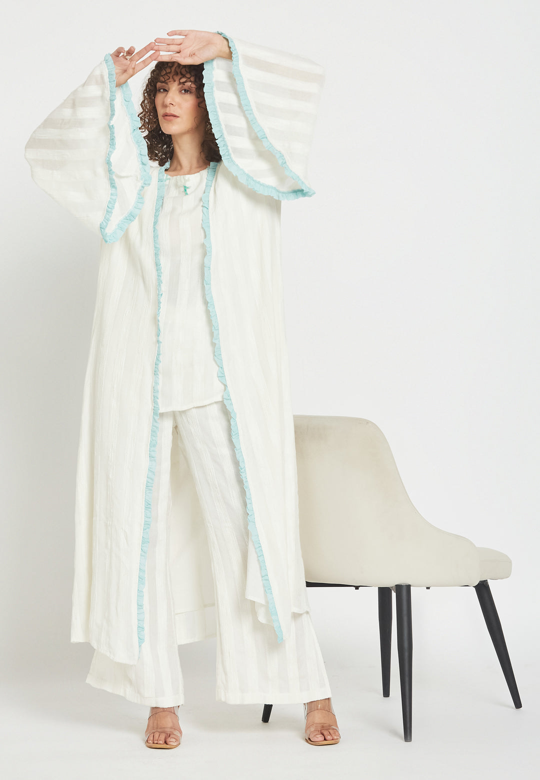 Marisma Hvid Kimono