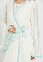 Load image into Gallery viewer, Marisma Hvid Kimono
