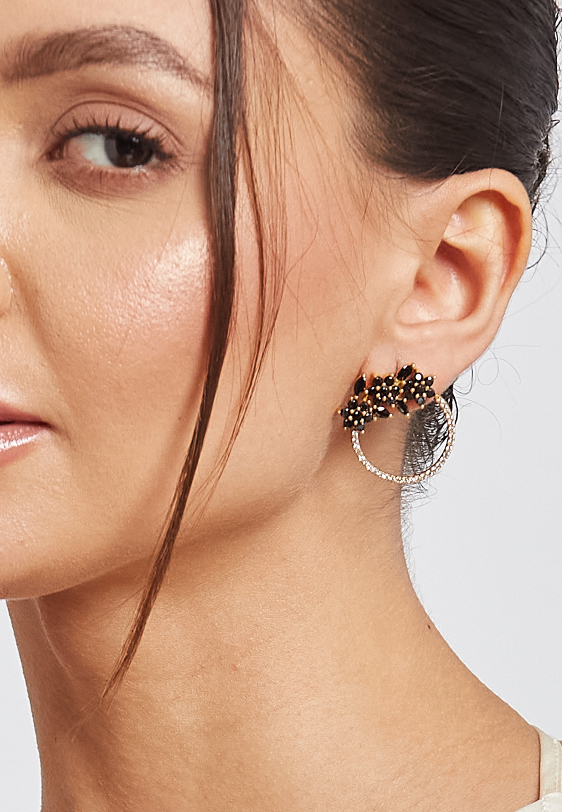 Golden Salamander Black Earrings