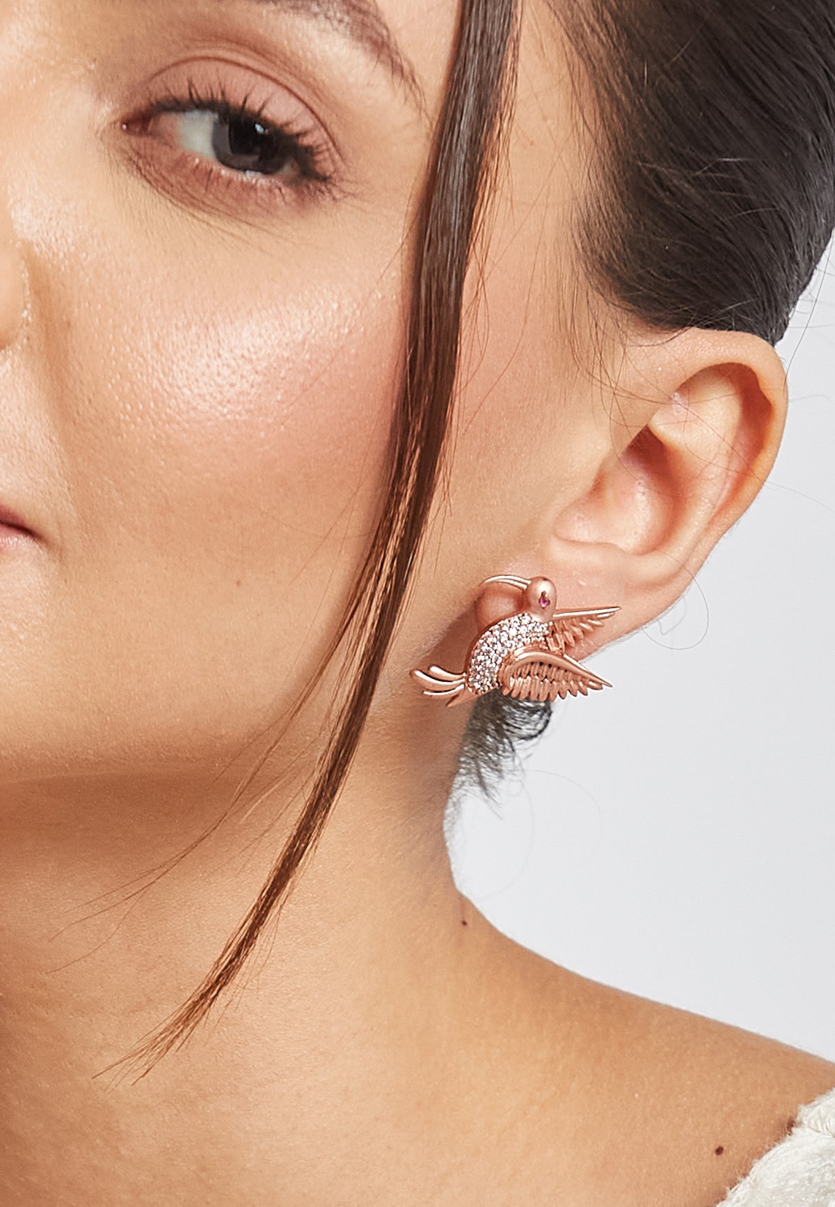 Amazonian hummingbird earrings rose gold