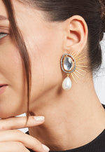 Load image into Gallery viewer, Golden Sun Eclipse Earrings
