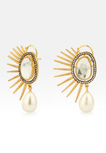Load image into Gallery viewer, Golden Sun Eclipse Earrings
