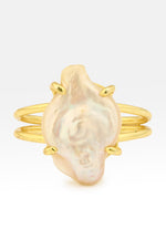 Load image into Gallery viewer, Amira Pearl Ring
