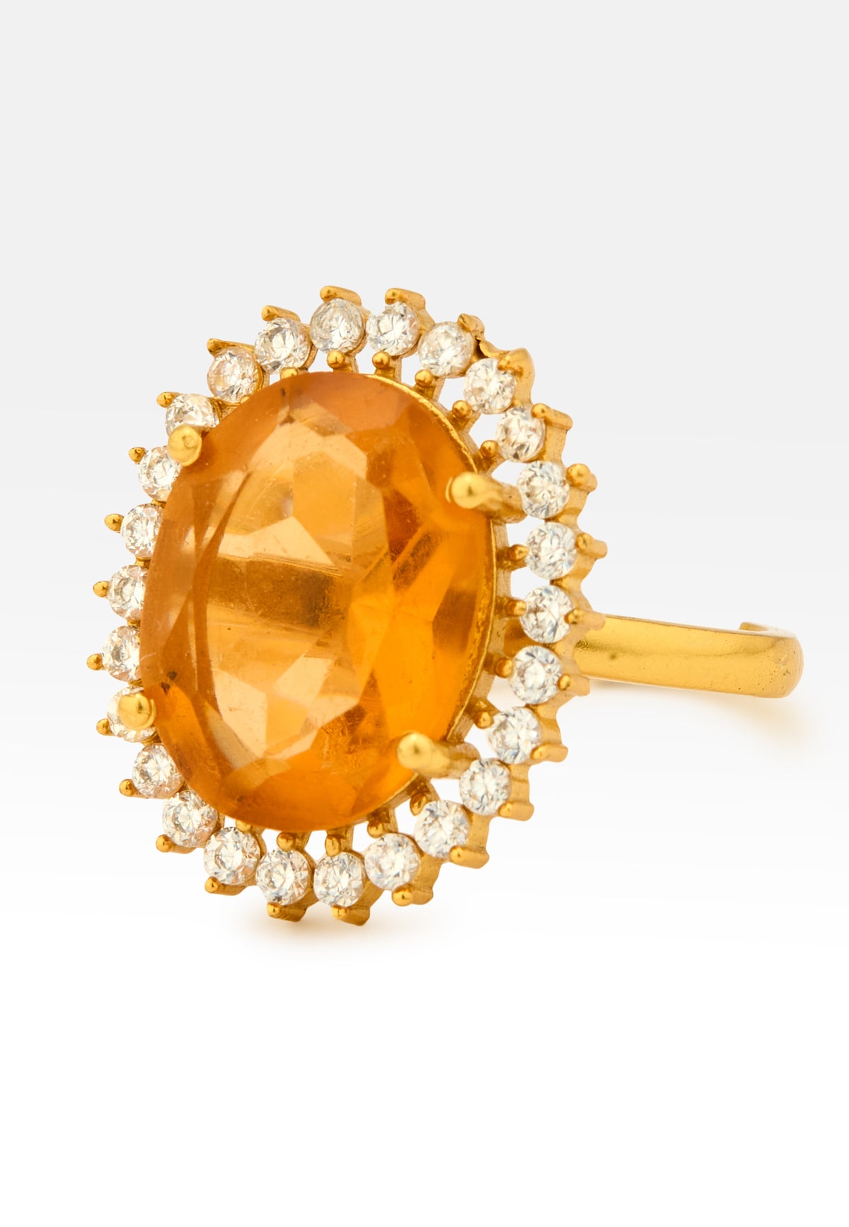 Beauty champagne ring