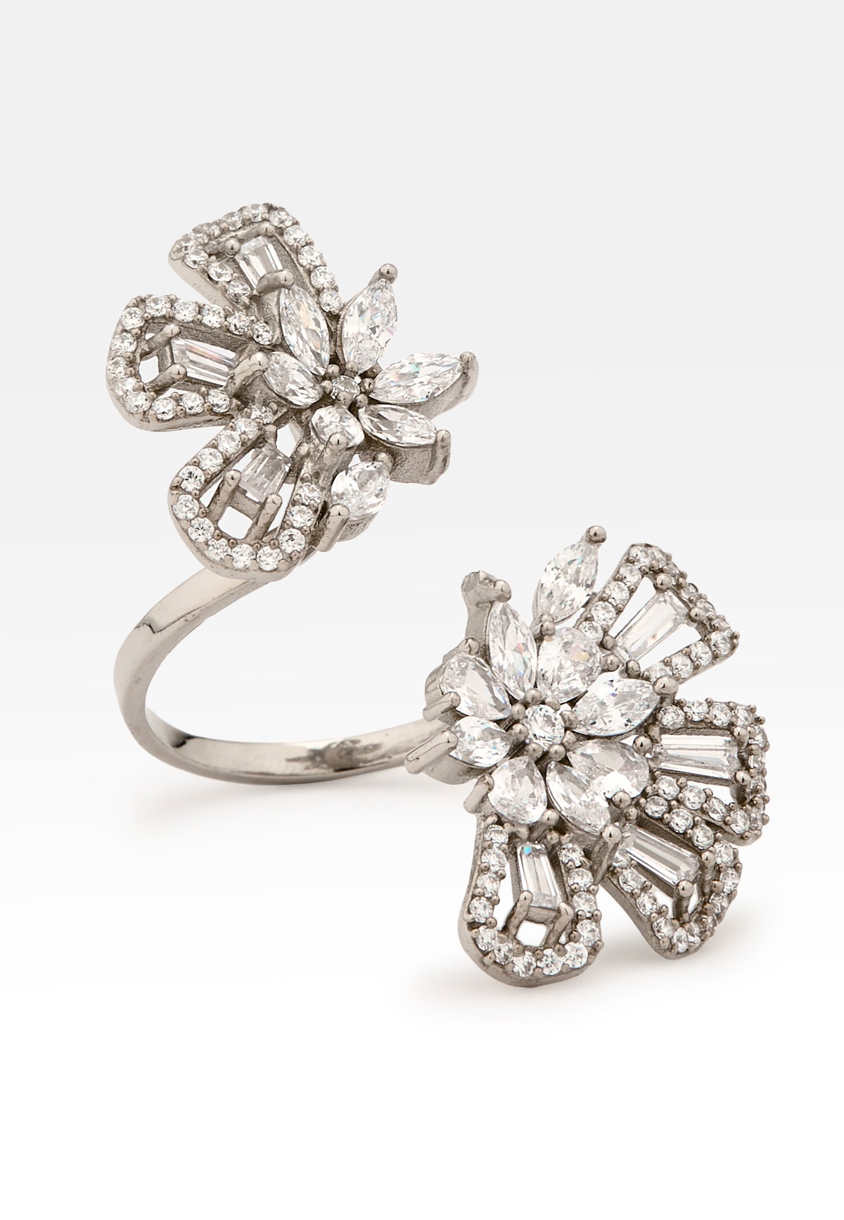 Anillo cinderella plateado
