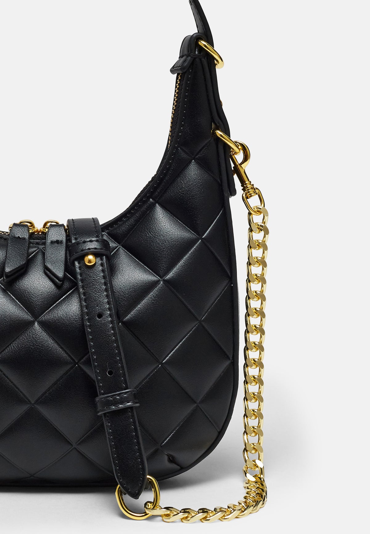 Quilted shoulder bag