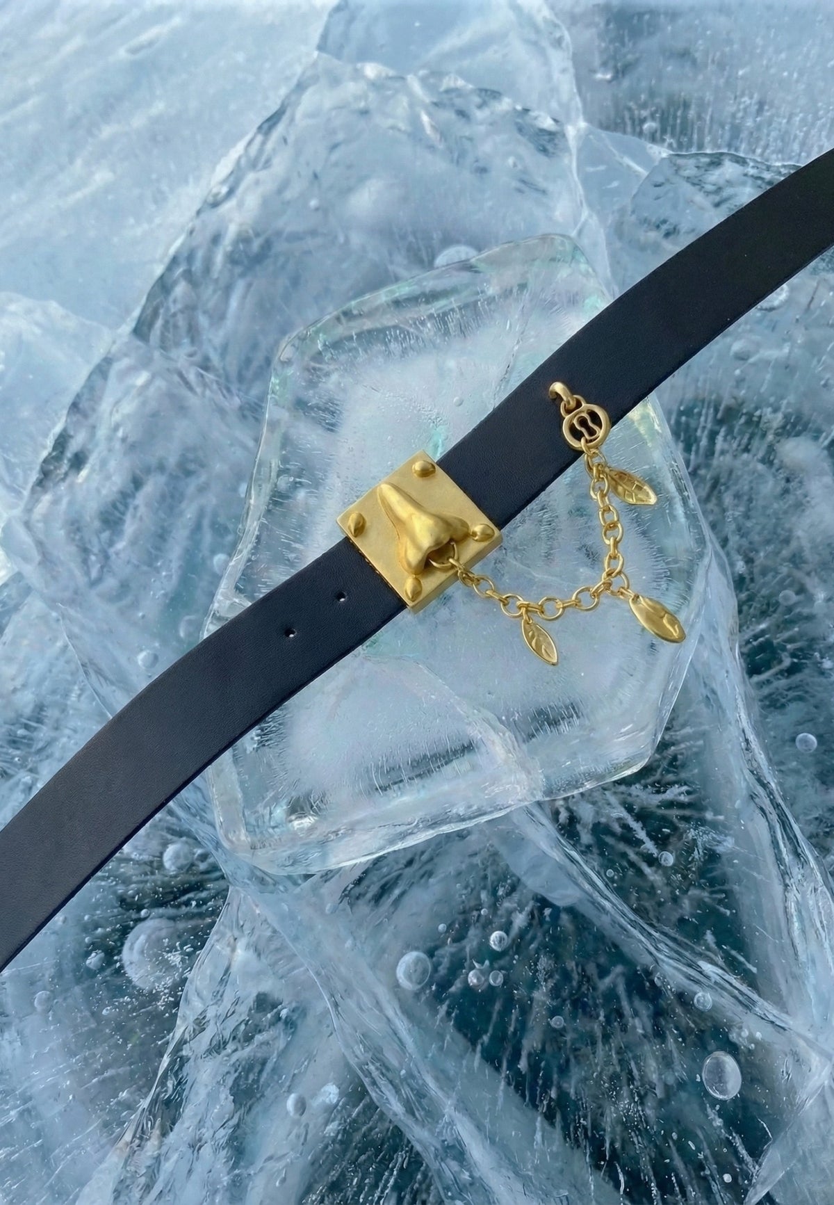 Scent belt