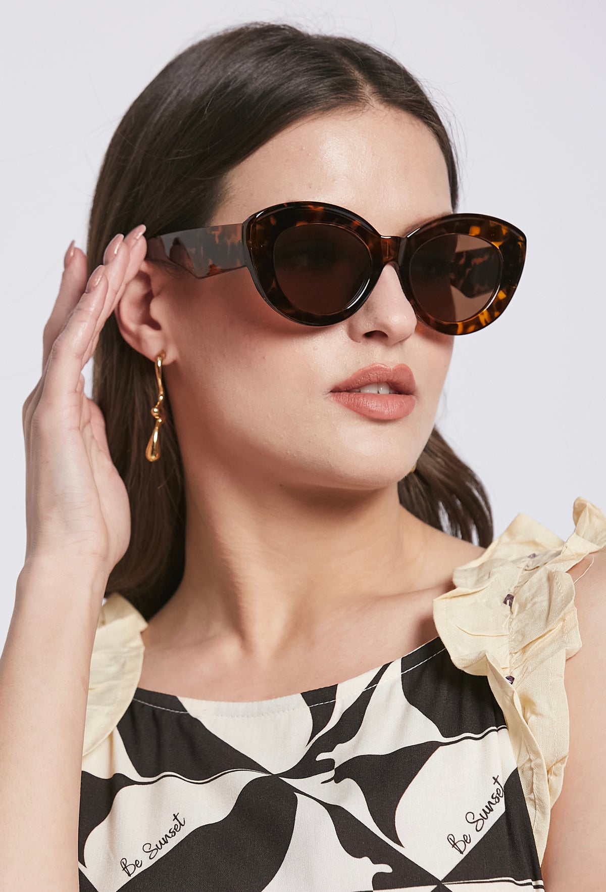 Sailor brown sunglasses