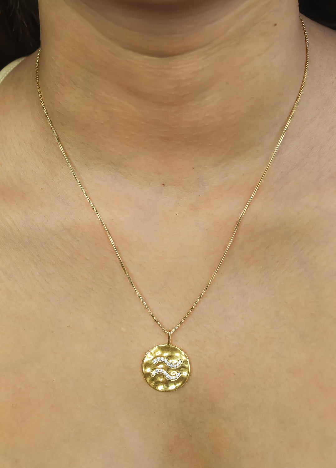 colgante de moneda Stellar Aquarius Bombay Be Sunset