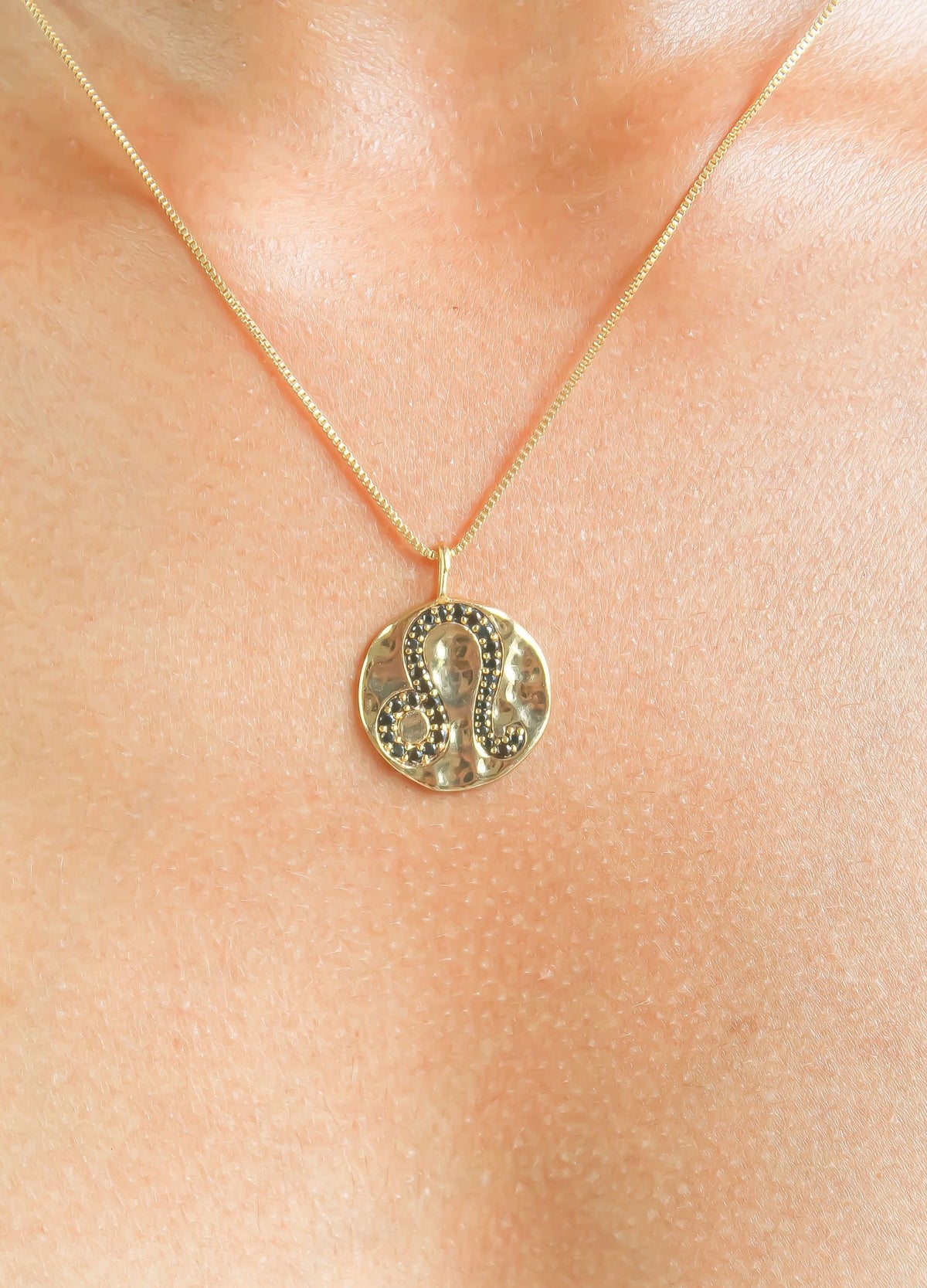 Stellar leo coin pendant bombay sunset