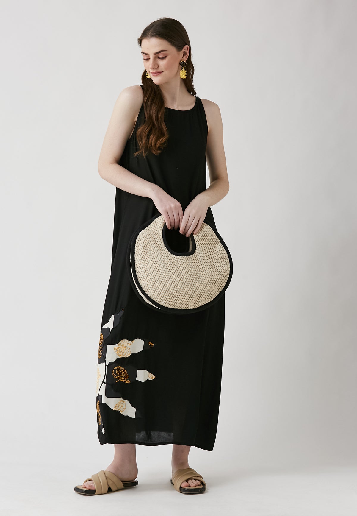 Alani schwarzes kleid