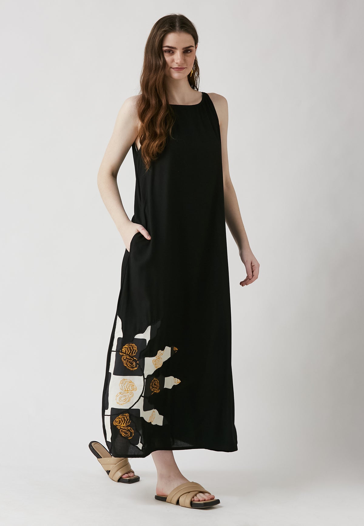 Alani schwarzes kleid