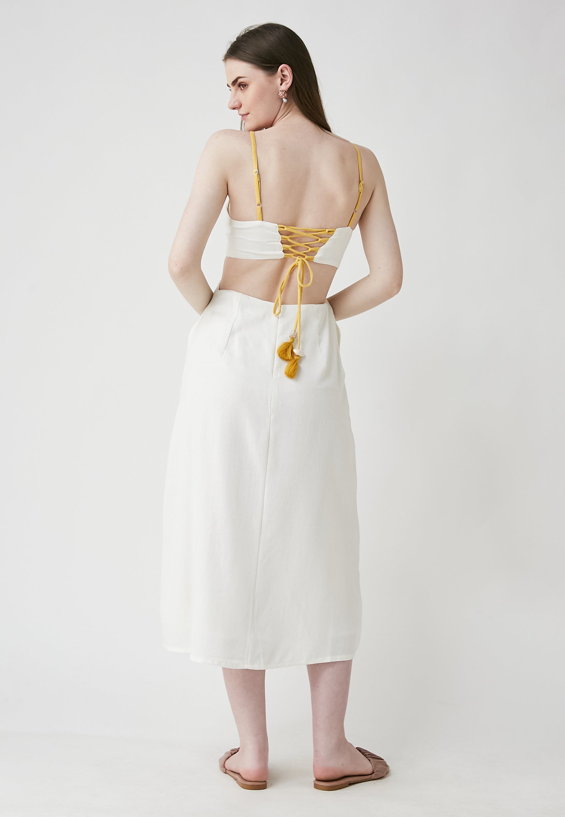 Vestido blanco a presión