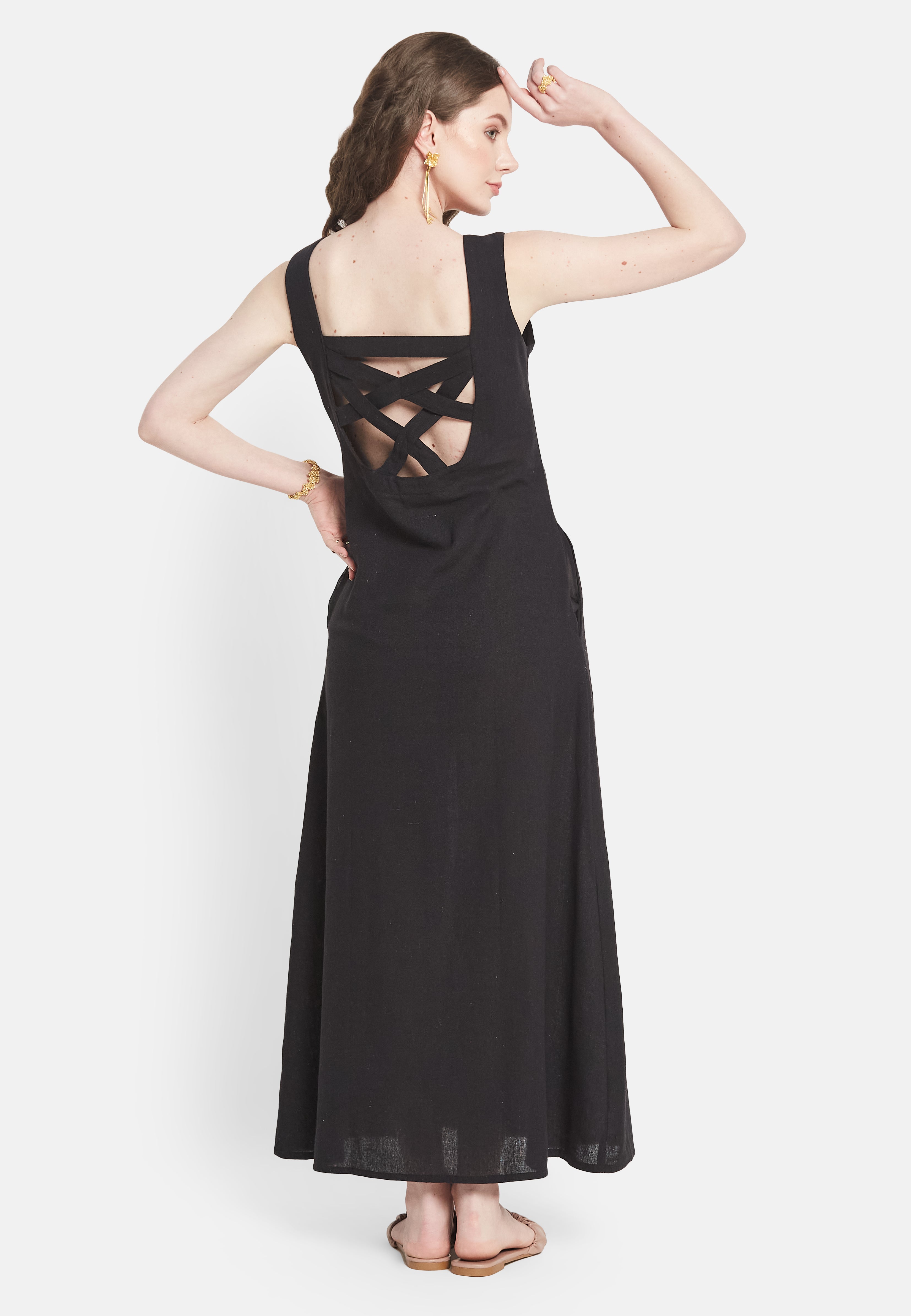 Iliana Black Dress