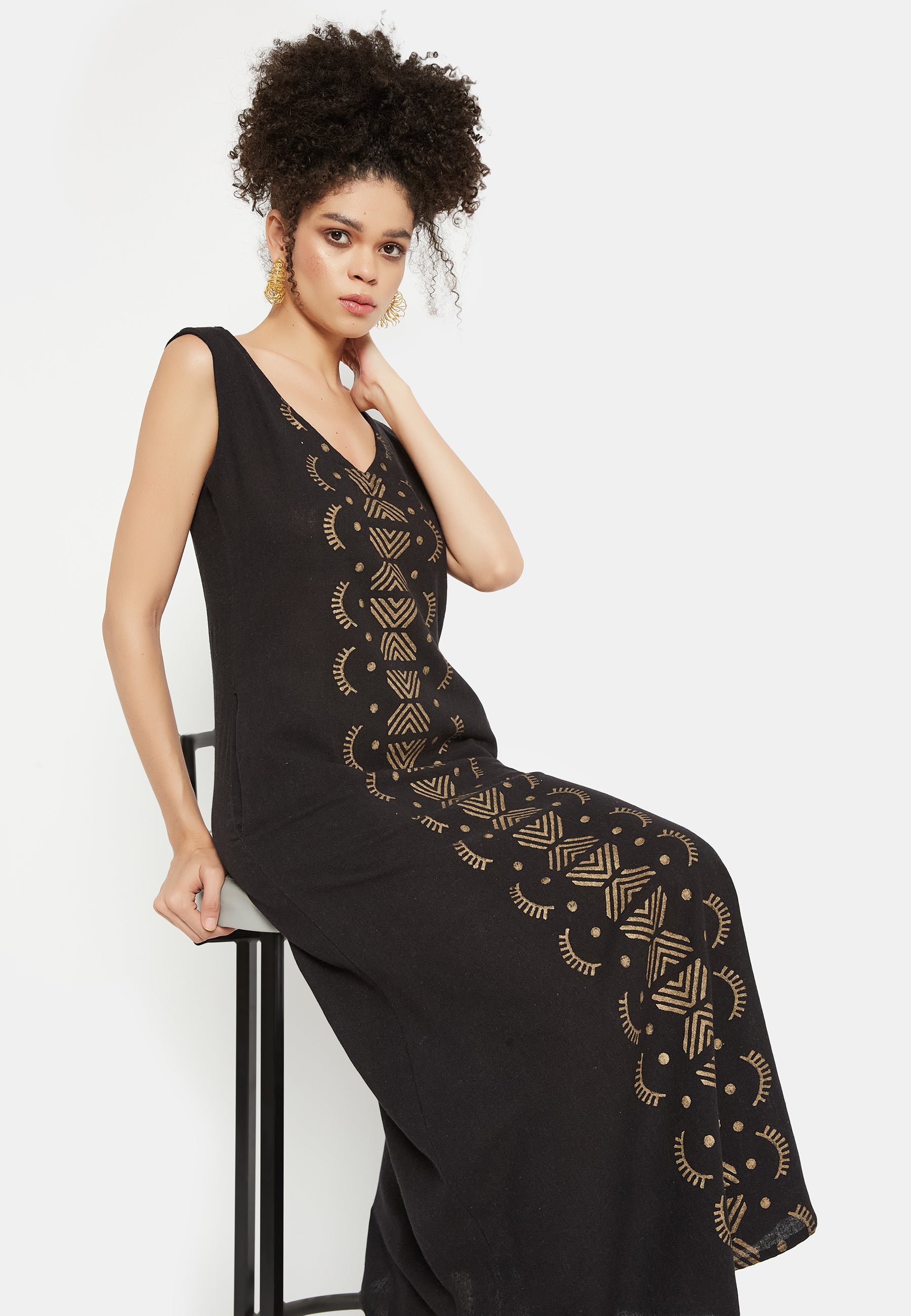 Iliana-be Black Dress
