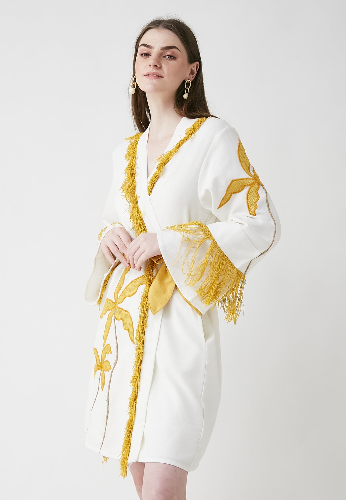 Hori Short White Kimono