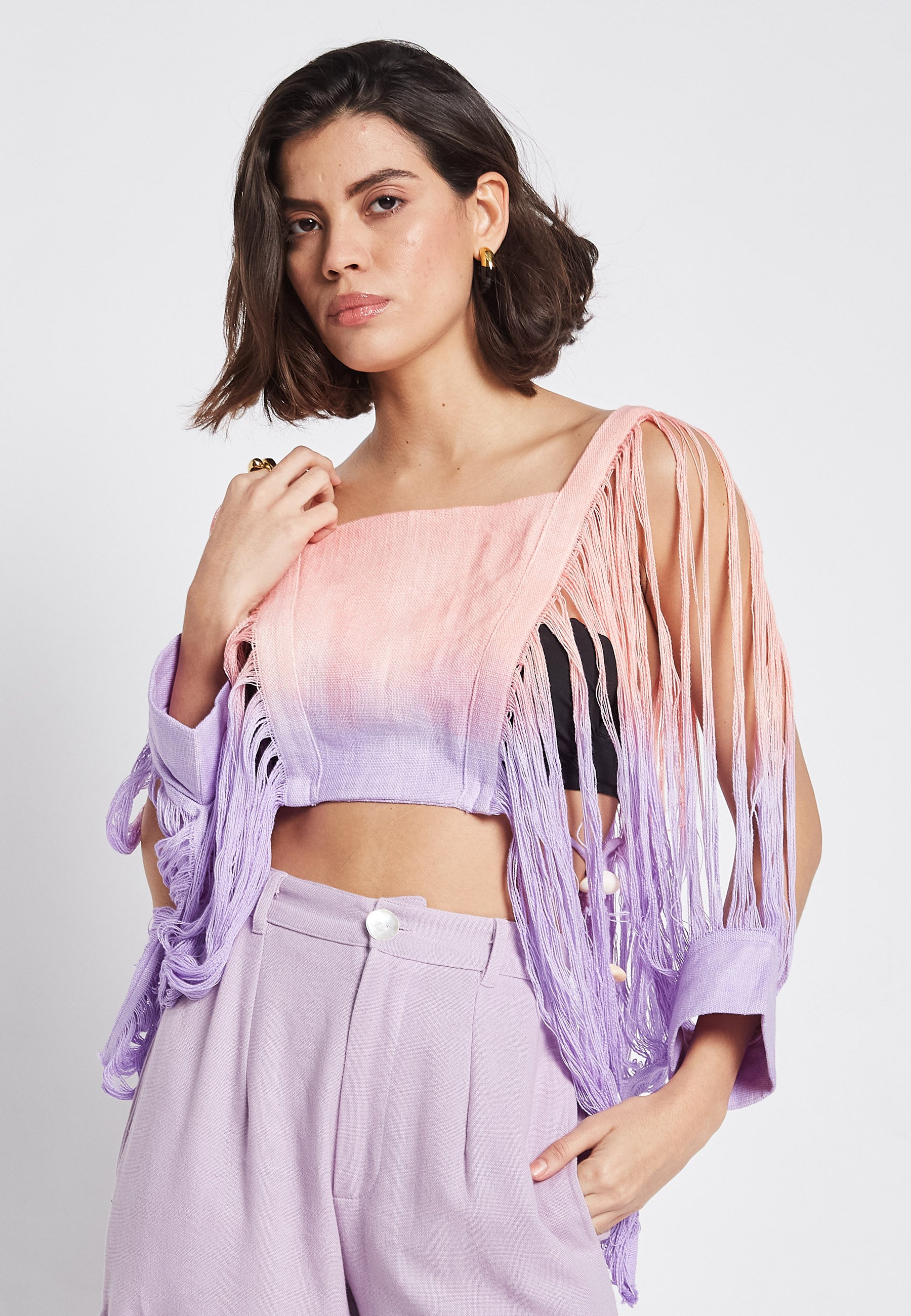 Parte superior de melocotón iluminada por el sol