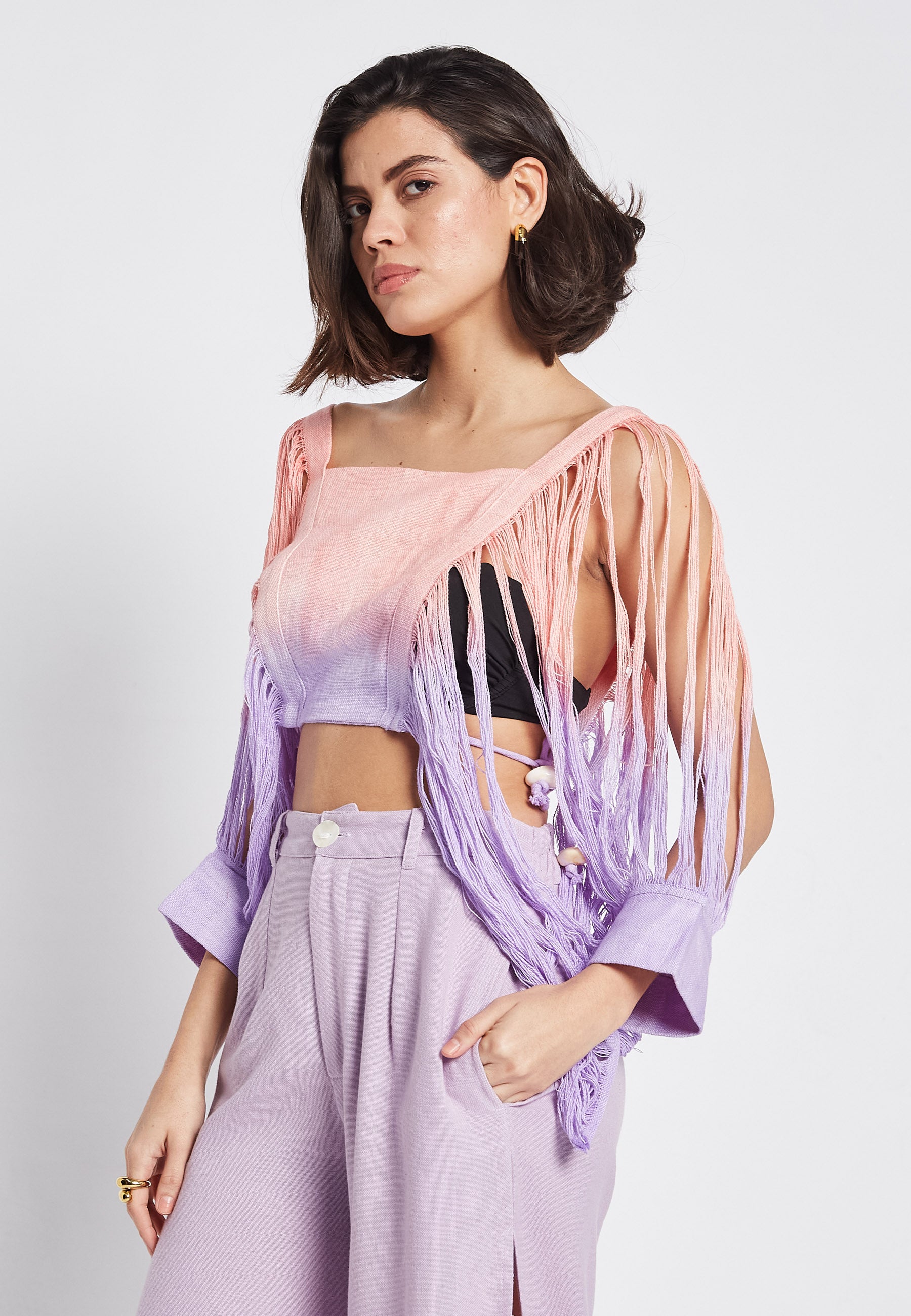 Parte superior de melocotón iluminada por el sol