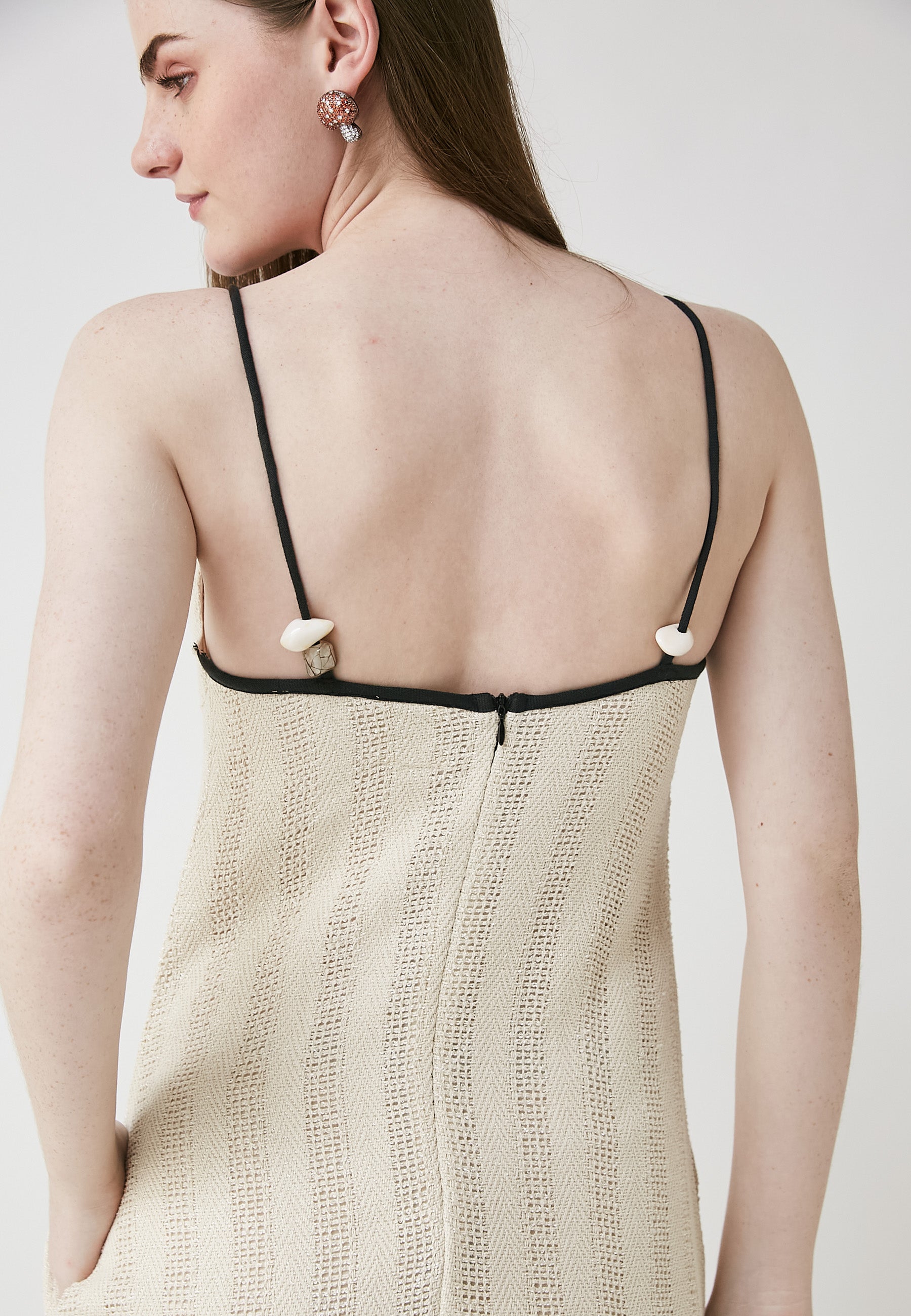 Vestido beige Aria Mai