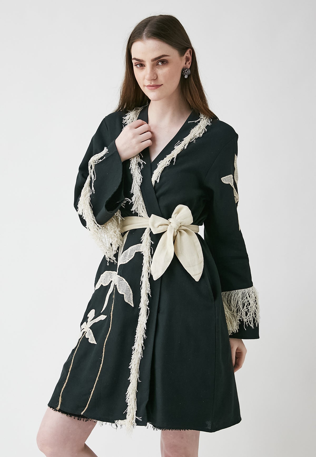 Kurzer schwarzer Kimono „Hori“