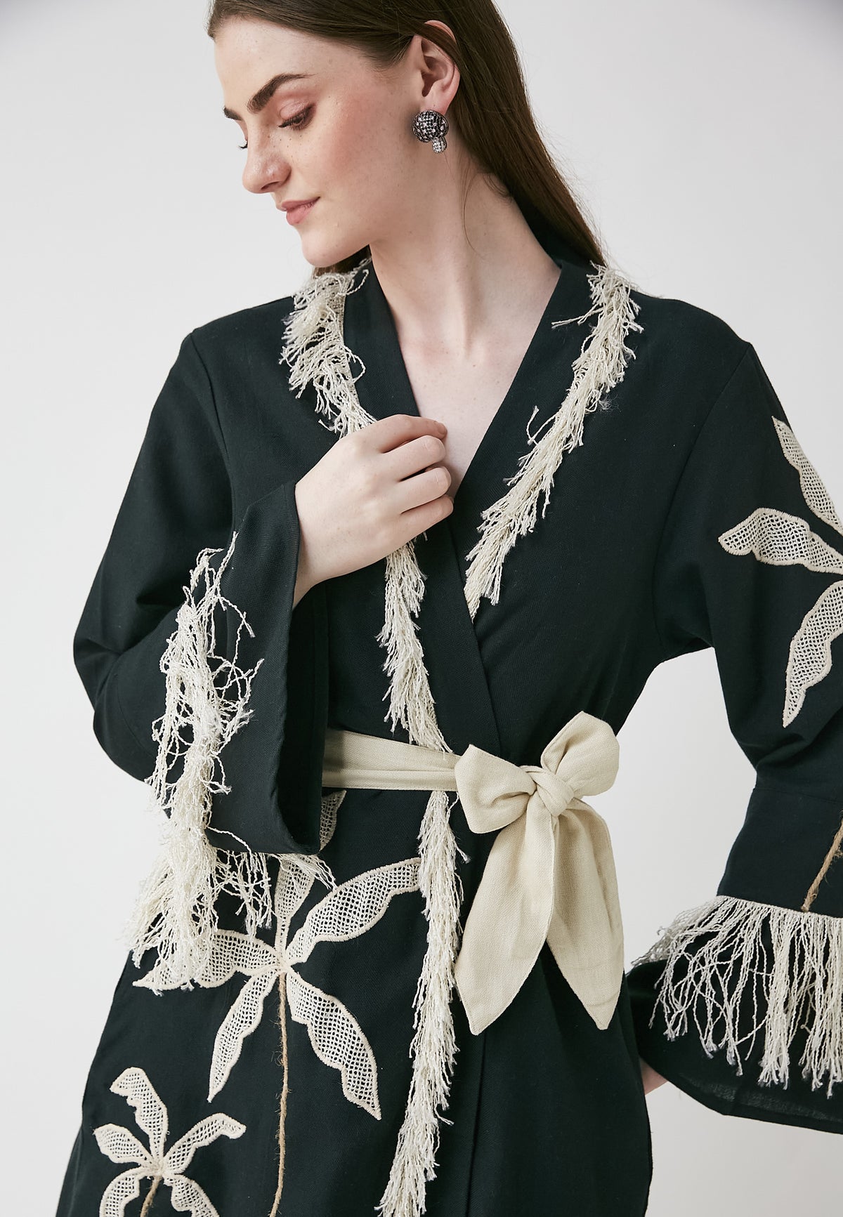 Kurzer schwarzer Kimono „Hori“