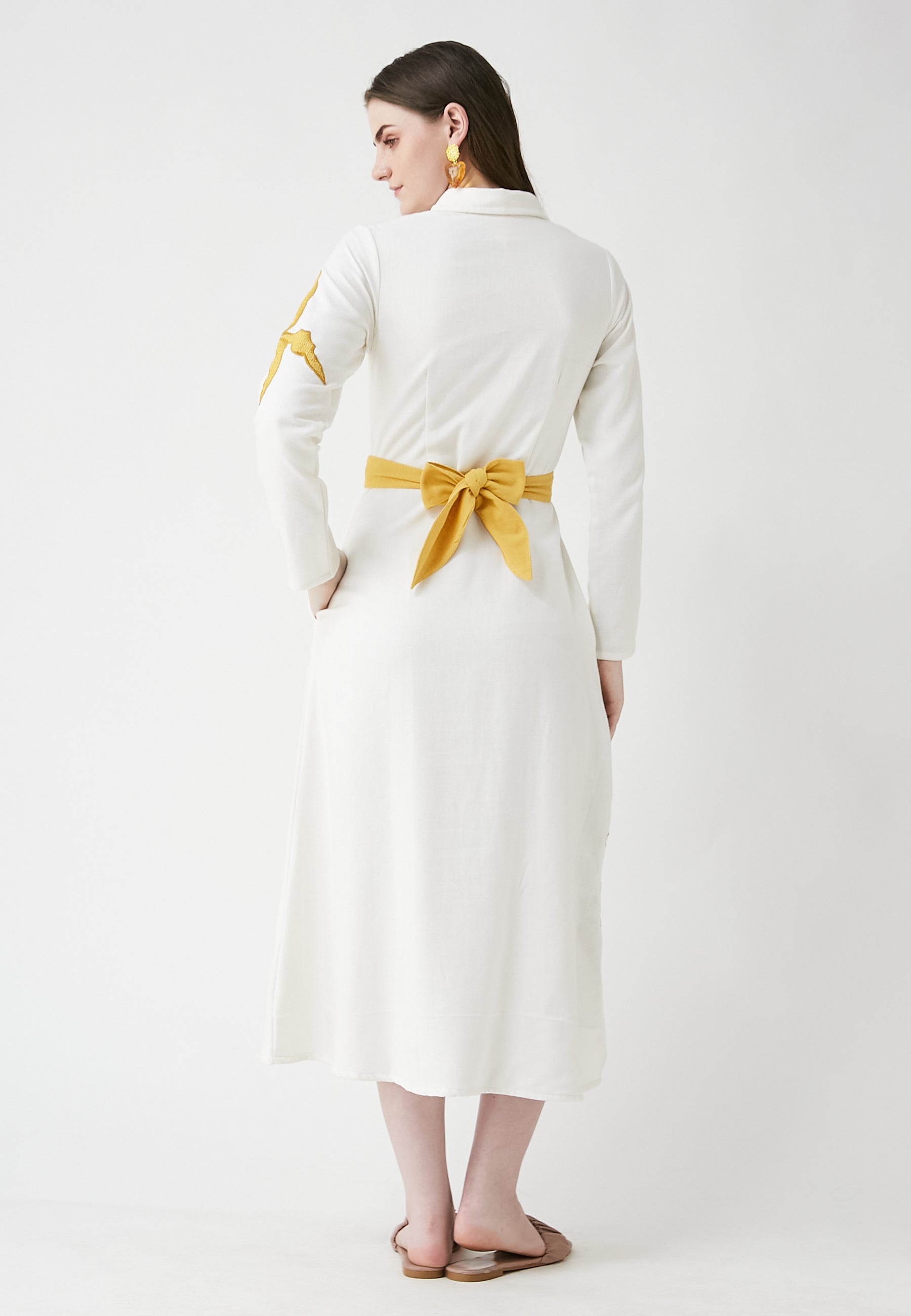 Vestido camisero blanco de prado