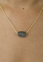 Load image into Gallery viewer, cosmic raw stone necklace Bombay Sunset
