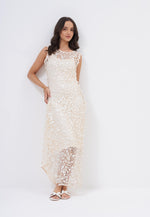Bild in den Galerie-Viewer laden, Chao Dress - studio photograph 02
