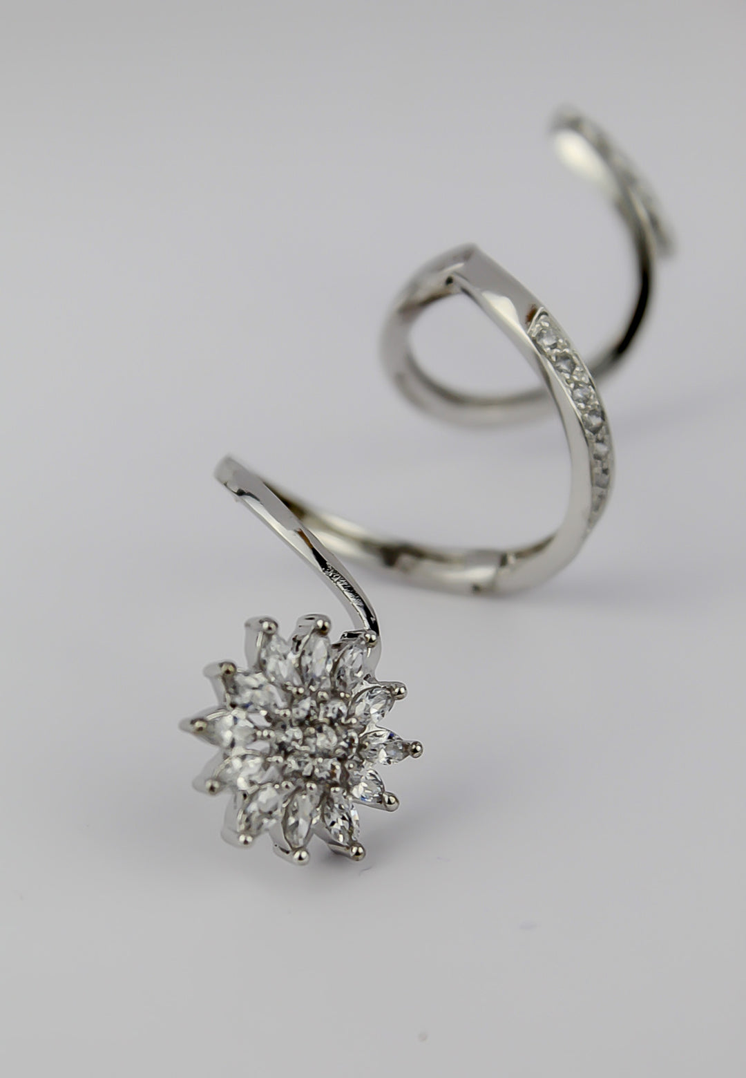 anillo tipo trepador passion flower Bombay Be Sunset
