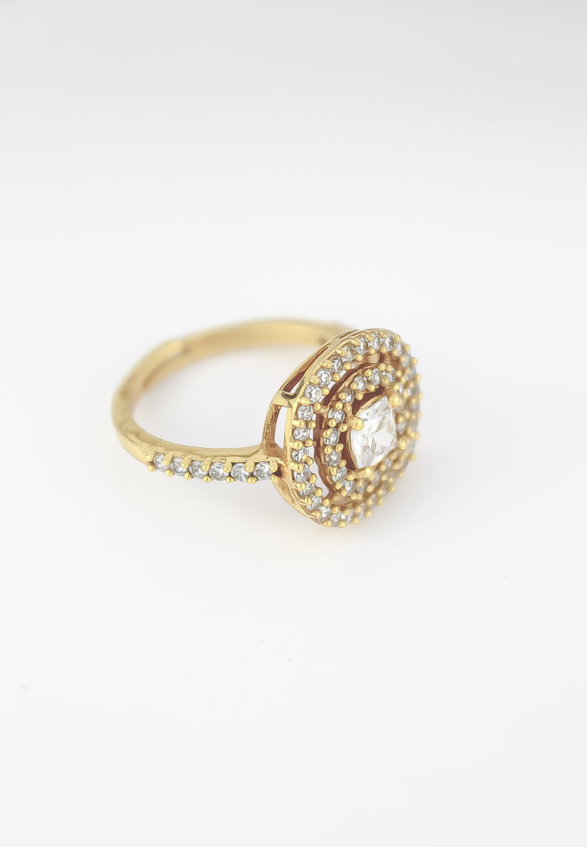 Anillo golden maldivas bombay be sunset