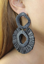 Carregar imagem no visualizador da Galeria, mnemba earrings Bombay Sunset
