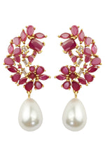 Load image into Gallery viewer, golden frosty pearl earrings Bombay Sunset
