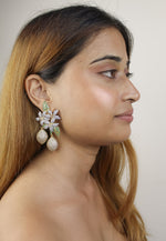 Load image into Gallery viewer, golden zeus earrings Bombay Sunset
